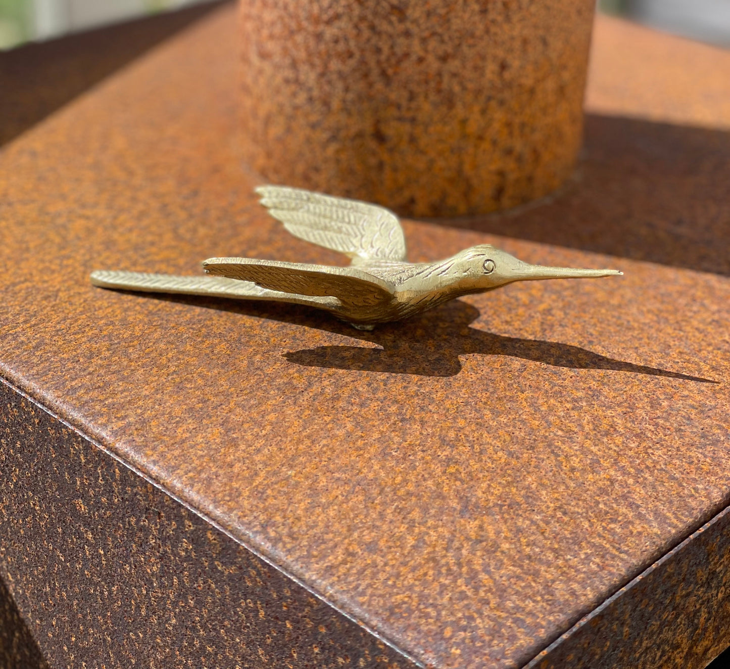 Kolibri i mässing