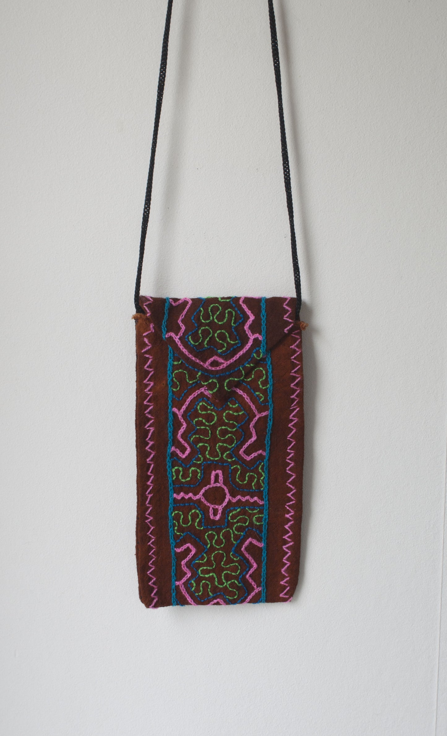 shipibo amulet bag