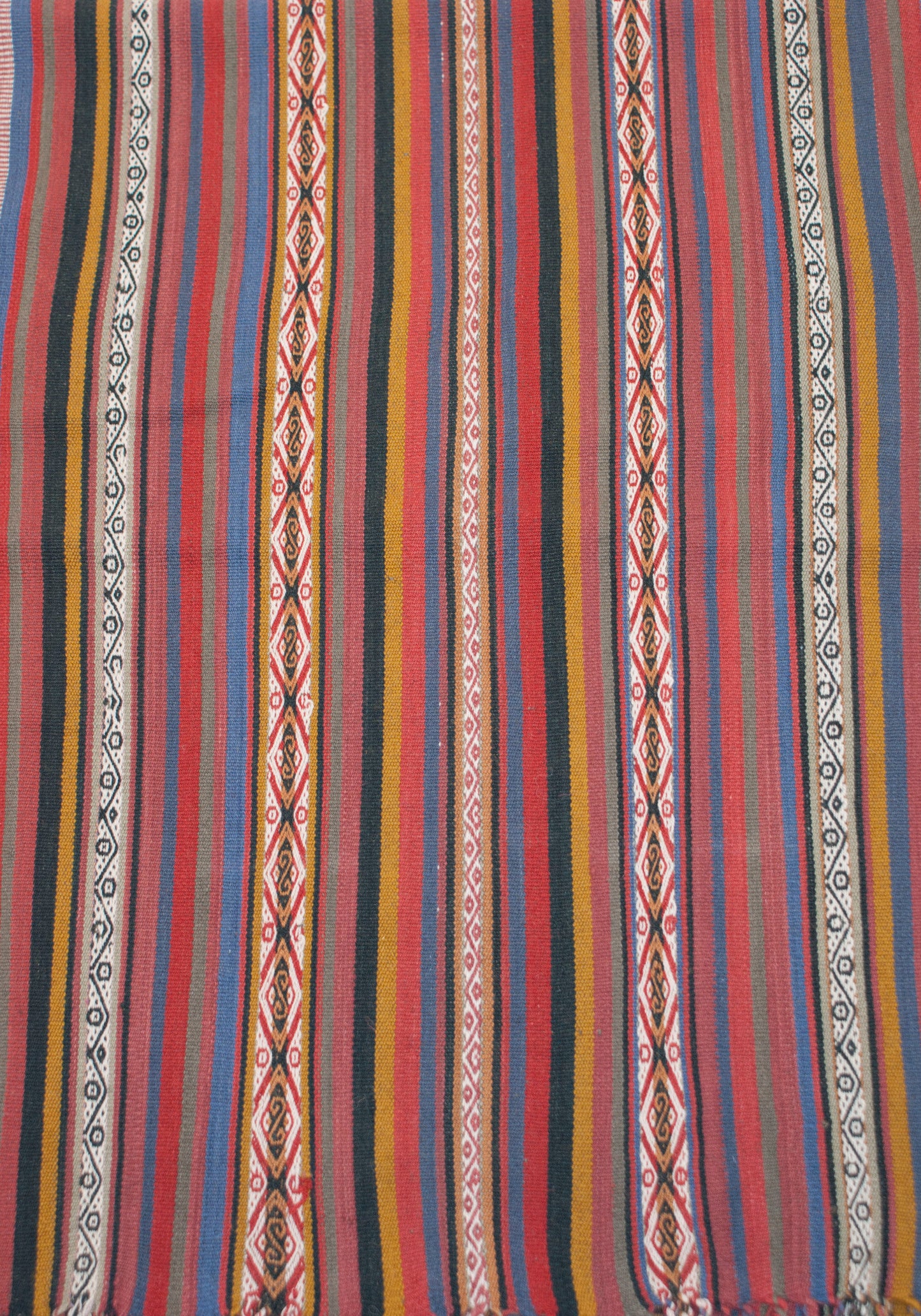 Organic natural dye alpaca weaving