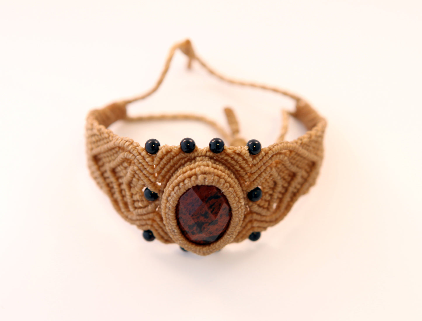 Macramé Bracelet with gemstone